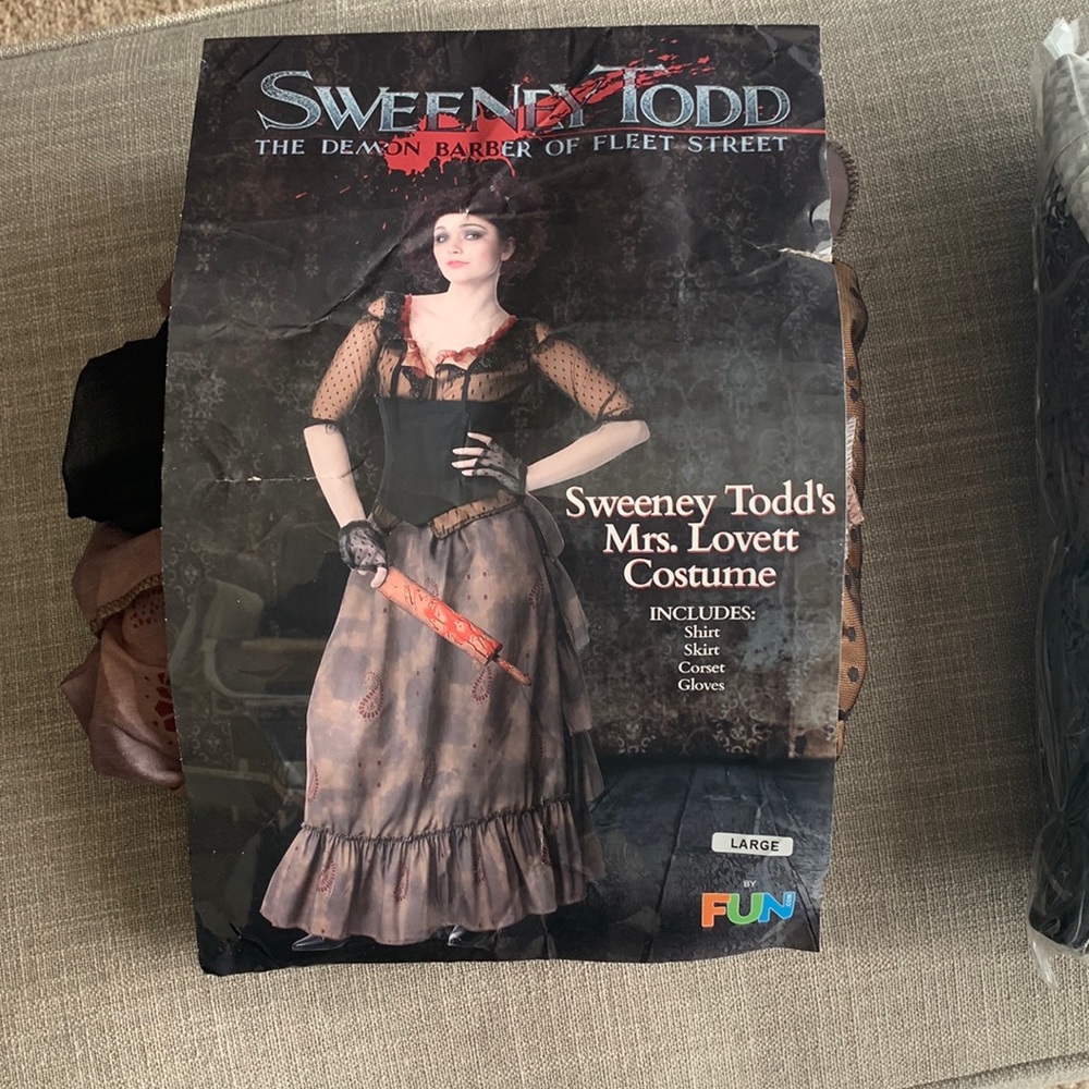 Sweeney Todd mrs Lovett costume
